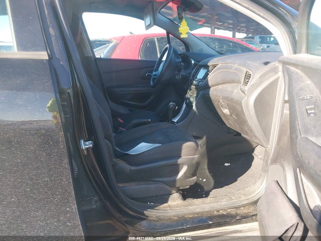 Chevrolet TRAX LS 2018 3GNCJKSB1JL419555 Image 5