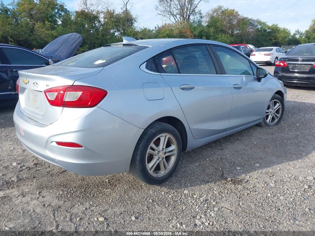 46214866 :رقم المزاد ، 1G1BE5SM2J7229661 vin ، 2018 Chevrolet Cruze Lt Auto مزاد بيع