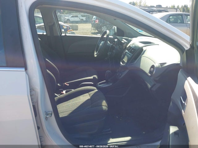Aukcja sprzedaży 2016 Chevrolet Sonic Lt Auto, vin: 1G1JC5SH1G4141649, numer aukcji: 46214877