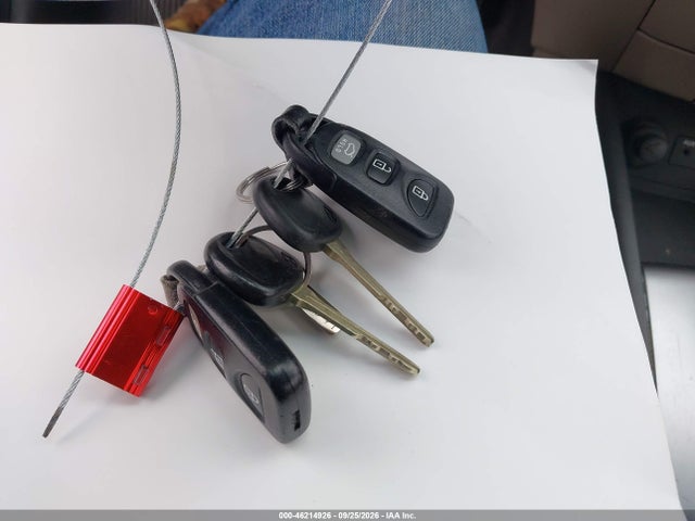 Продажа на аукционе авто 2010 Hyundai Elantra Gls, vin: KMHDU4AD1AU129191, номер лота: 46214926