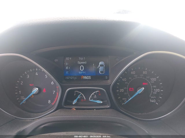 2015 Ford Focus Se მანქანა იყიდება აუქციონზე, vin: 1FADP3F23FL240003, აუქციონის ნომერი: 46214931