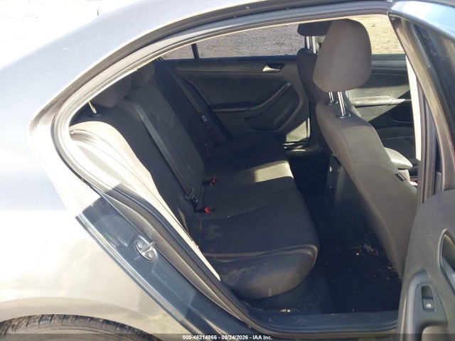 Продаж на аукціоні авто 2015 Volkswagen Jetta 2.0l S, vin: 3VW2K7AJ3FM218892, номер лоту: 46214966