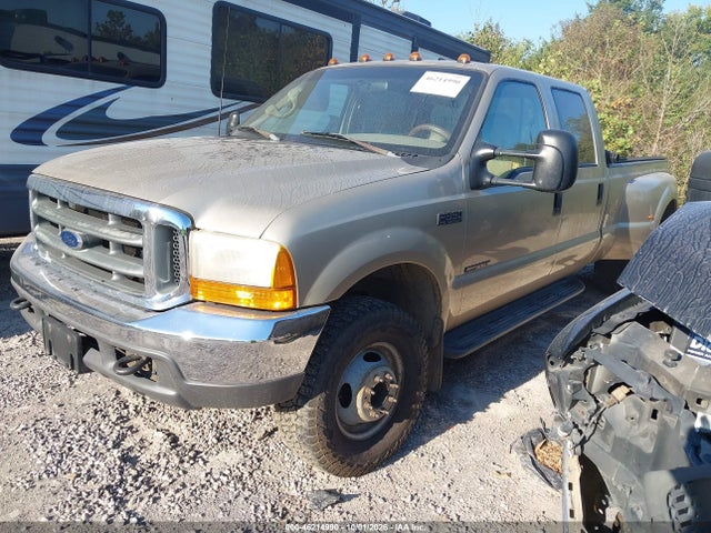 46214990 :رقم المزاد ، 1FTWW33F1YEC15606 vin ، 2000 Ford Super Duty F-350 Drw Lariat/xl/xlt مزاد بيع