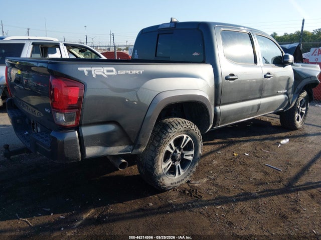 3TMAZ5CN4JM075264 Toyota Tacoma Trd Sport