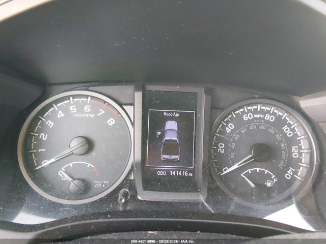 3TMAZ5CN4JM075264 Toyota Tacoma Trd Sport