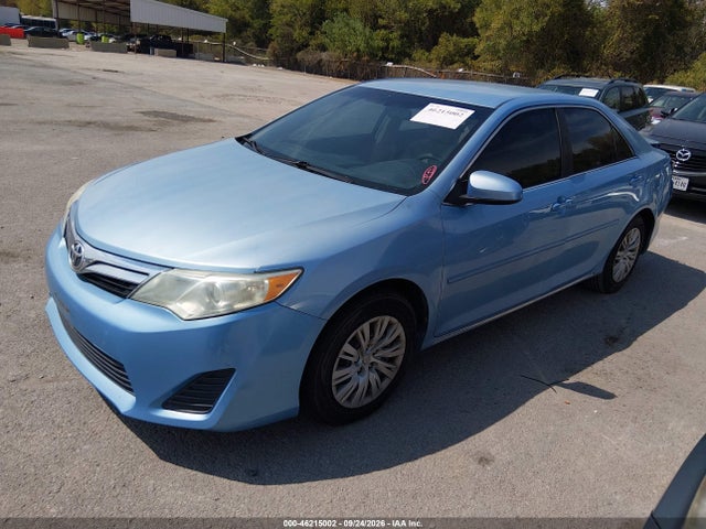 46215002 :رقم المزاد ، 4T4BF1FK9CR200377 vin ، 2012 Toyota Camry Le مزاد بيع