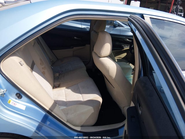 46215002 :رقم المزاد ، 4T4BF1FK9CR200377 vin ، 2012 Toyota Camry Le مزاد بيع