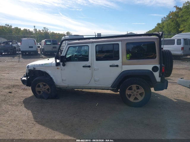 Продажа на аукционе авто 2015 Jeep Wrangler Unlimited Sport, vin: 1C4BJWDG7FL521904, номер лота: 46215015