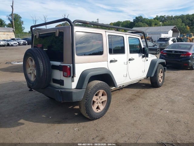 Продажа на аукционе авто 2015 Jeep Wrangler Unlimited Sport, vin: 1C4BJWDG7FL521904, номер лота: 46215015
