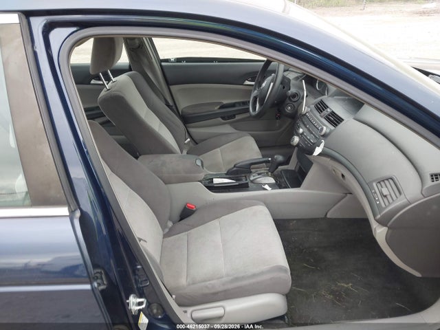 46215037 :رقم المزاد ، 1HGCP26489A040351 vin ، 2009 Honda Accord 2.4 Lx-p مزاد بيع