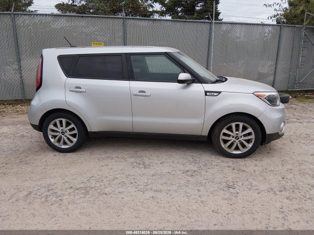 2018 Kia Soul + მანქანა იყიდება აუქციონზე, vin: KNDJP3A51J7572599, აუქციონის ნომერი: 46215039