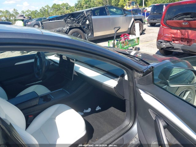 Tesla Model 3 Long Range 2022 5YJ3E1EBXNF103448 Image 5