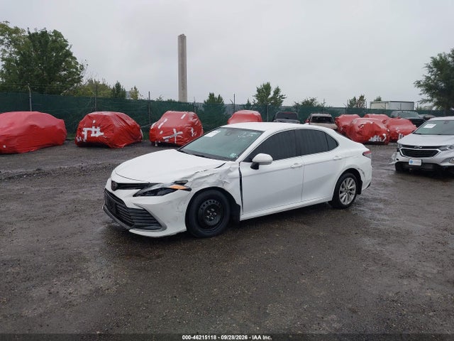 46215118 :رقم المزاد ، 4T1C11AK2PU817467 vin ، 2023 Toyota Camry Le مزاد بيع