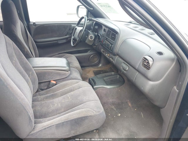 46215130 :رقم المزاد ، 1B7GL22X4YS730327 vin ، 2000 Dodge Dakota Slt/sport مزاد بيع