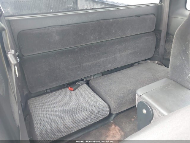 46215130 :رقم المزاد ، 1B7GL22X4YS730327 vin ، 2000 Dodge Dakota Slt/sport مزاد بيع