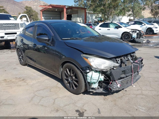 2017 Toyota Yaris Ia მანქანა იყიდება აუქციონზე, vin: 3MYDLBYV7HY152851, აუქციონის ნომერი: 46215134