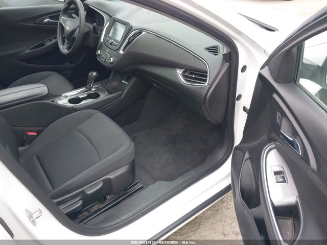 Продажа на аукционе авто 2017 Chevrolet Malibu 1lt, vin: 1G1ZE5ST0HF173757, номер лота: 46215151