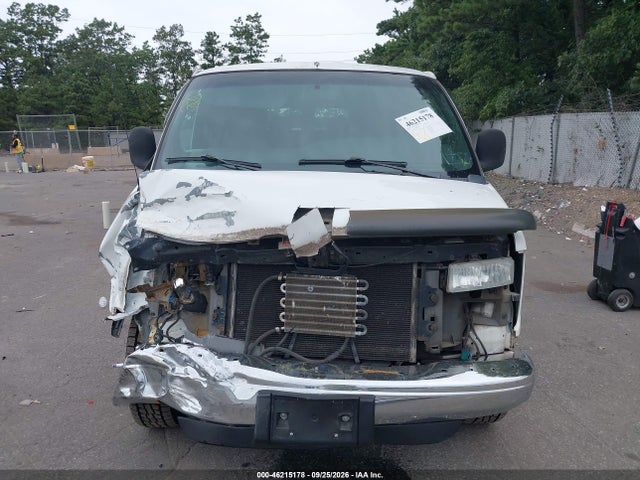 2002 Chevrolet Express მანქანა იყიდება აუქციონზე, vin: 1GCHG35R821191526, აუქციონის ნომერი: 46215178