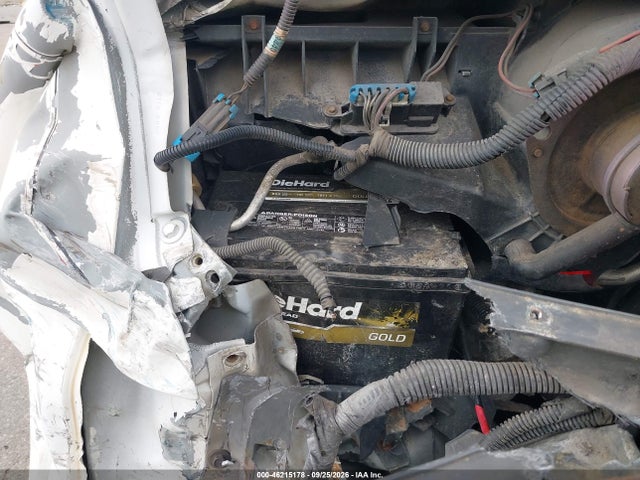 2002 Chevrolet Express მანქანა იყიდება აუქციონზე, vin: 1GCHG35R821191526, აუქციონის ნომერი: 46215178