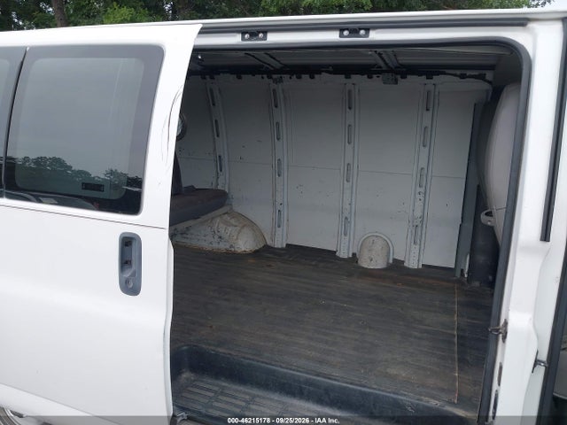 2002 Chevrolet Express მანქანა იყიდება აუქციონზე, vin: 1GCHG35R821191526, აუქციონის ნომერი: 46215178