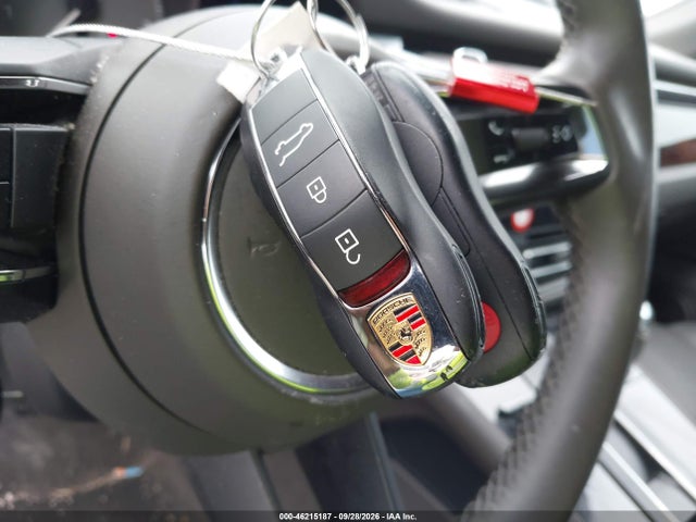 Продаж на аукціоні авто 2023 Porsche Macan S, vin: WP1AG2A58PLB37975, номер лоту: 46215187