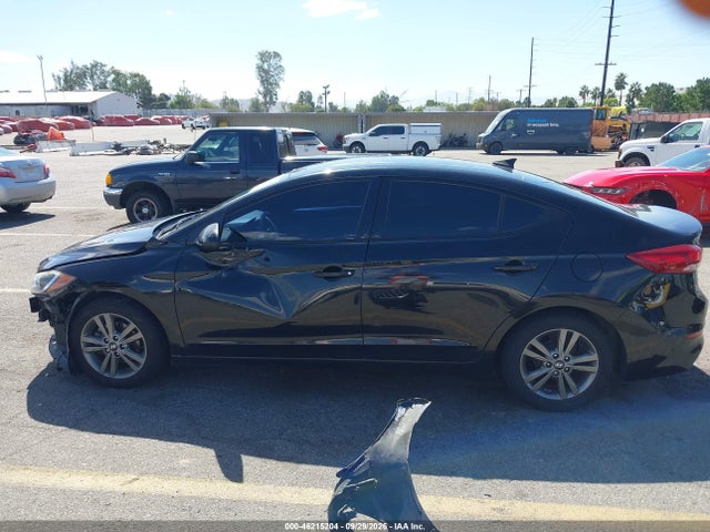 46215204 :رقم المزاد ، 5NPD84LF6HH065208 vin ، 2017 Hyundai Elantra Se مزاد بيع