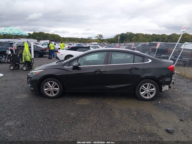 2017 Chevrolet Cruze Lt Auto მანქანა იყიდება აუქციონზე, vin: 1G1BE5SM2H7187230, აუქციონის ნომერი: 46215207