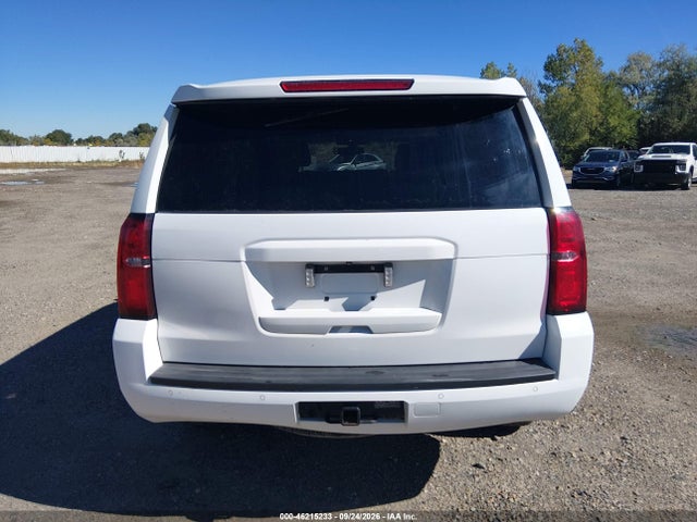 46215233 :رقم المزاد ، 1GNSKFEC5HR321023 vin ، 2017 Chevrolet Tahoe Commercial Fleet مزاد بيع