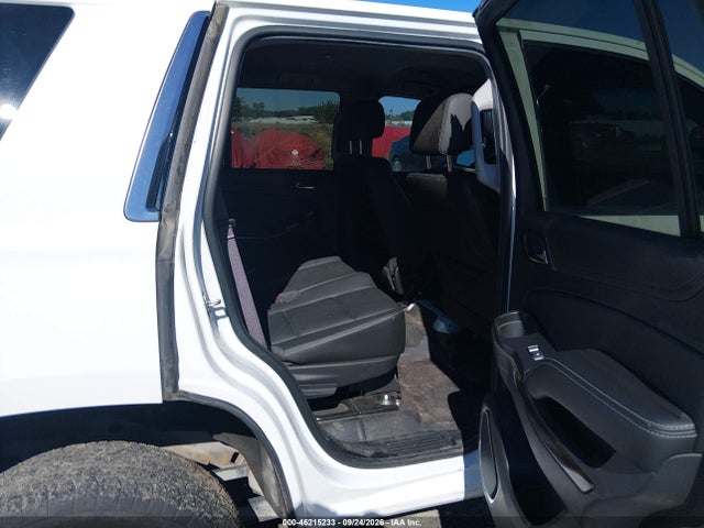 46215233 :رقم المزاد ، 1GNSKFEC5HR321023 vin ، 2017 Chevrolet Tahoe Commercial Fleet مزاد بيع