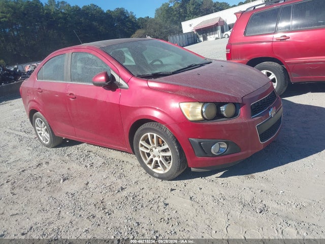 46215234 :رقم المزاد ، 1G1JC5SH1F4114255 vin ، 2015 Chevrolet Sonic Lt Auto مزاد بيع