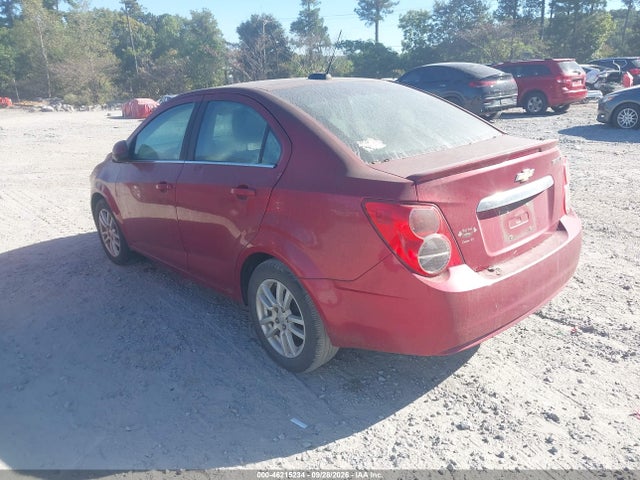 46215234 :رقم المزاد ، 1G1JC5SH1F4114255 vin ، 2015 Chevrolet Sonic Lt Auto مزاد بيع