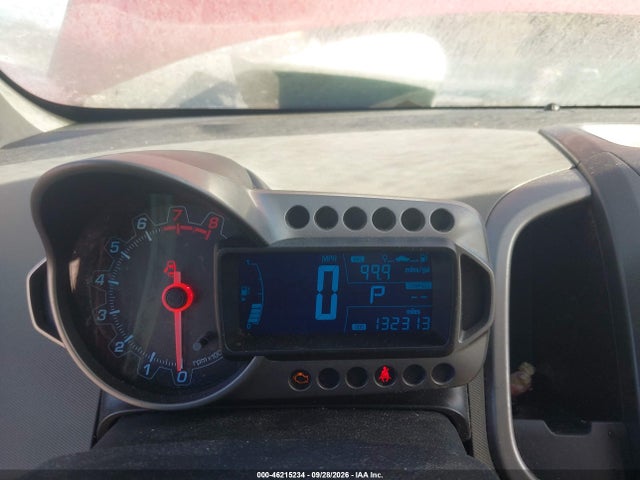46215234 :رقم المزاد ، 1G1JC5SH1F4114255 vin ، 2015 Chevrolet Sonic Lt Auto مزاد بيع