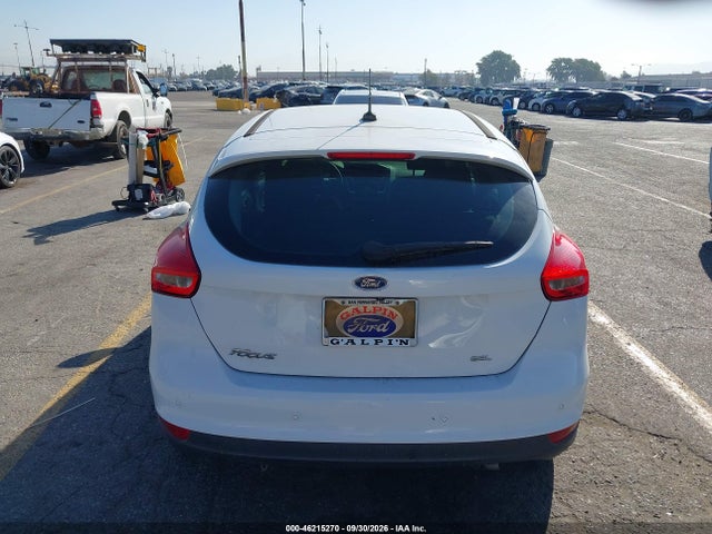 Ford FOCUS SEL 2018 1FADP3M28JL241076 Image 16