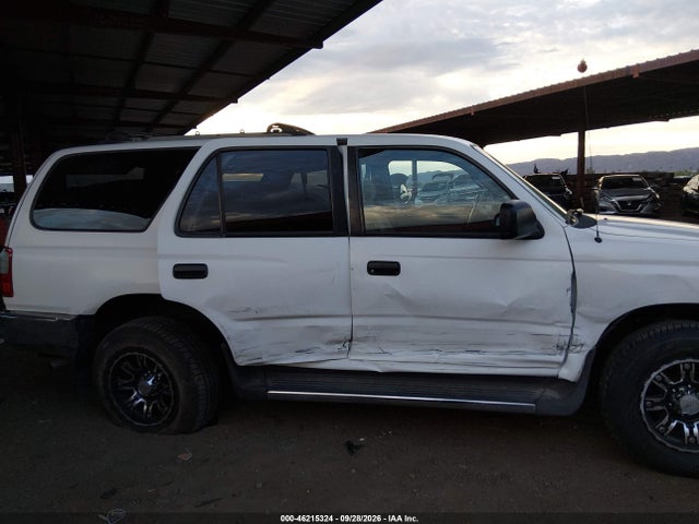 46215324 :رقم المزاد ، JT3GM84R1Y0064607 vin ، 2000 Toyota 4runner مزاد بيع