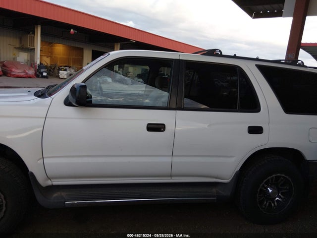 46215324 :رقم المزاد ، JT3GM84R1Y0064607 vin ، 2000 Toyota 4runner مزاد بيع