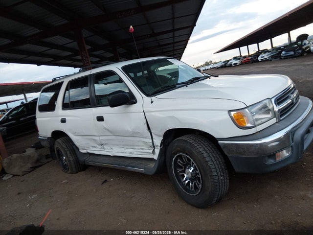 46215324 :رقم المزاد ، JT3GM84R1Y0064607 vin ، 2000 Toyota 4runner مزاد بيع