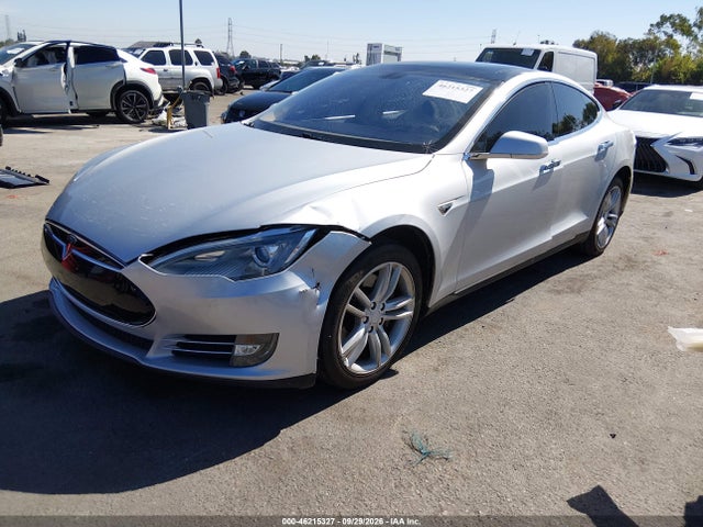 Aukcja sprzedaży 2013 Tesla Model S, vin: 5YJSA1CG6DFP09236, numer aukcji: 46215327