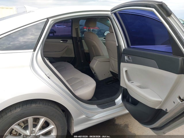 Продаж на аукціоні авто 2019 Hyundai Sonata Se, vin: 5NPE24AF2KH773679, номер лоту: 46215328