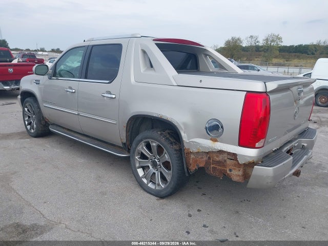 Продаж на аукціоні авто 2007 Cadillac Escalade Ext Standard, vin: 3GYFK62857G156383, номер лоту: 46215344