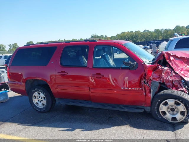 46215380 :رقم المزاد ، 1GNSKJE7XER104648 vin ، 2014 Chevrolet Suburban 1500 Lt مزاد بيع