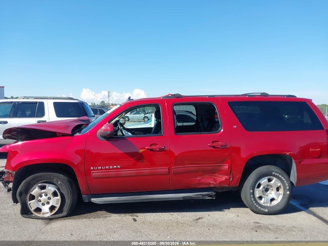 46215380 :رقم المزاد ، 1GNSKJE7XER104648 vin ، 2014 Chevrolet Suburban 1500 Lt مزاد بيع