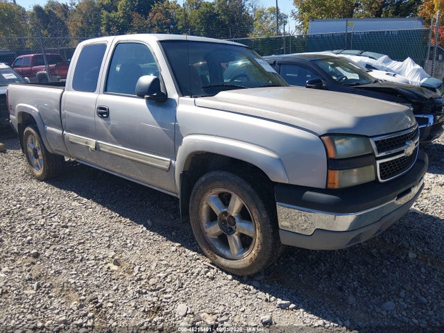 Продаж на аукціоні авто 2004 Chevrolet Silverado 1500 Z71, vin: 2GCEK19T241202691, номер лоту: 46215401