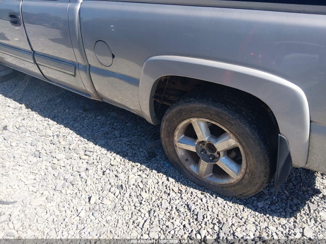 Продажа на аукционе авто 2004 Chevrolet Silverado 1500 Z71, vin: 2GCEK19T241202691, номер лота: 46215401