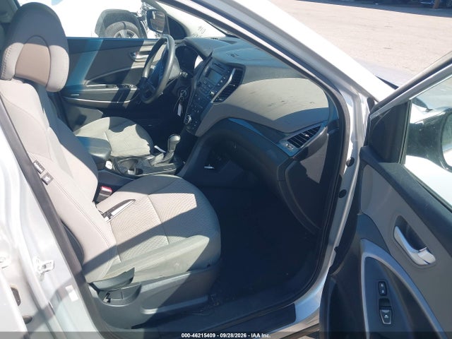 46215409 :رقم المزاد ، 5XYZT3LB0GG319240 vin ، 2016 Hyundai Santa Fe Sport 2.4l مزاد بيع