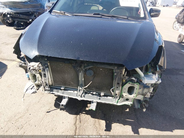 JF2GPACC9F8261922 Subaru Xv Crosstrek 2.0i Premium