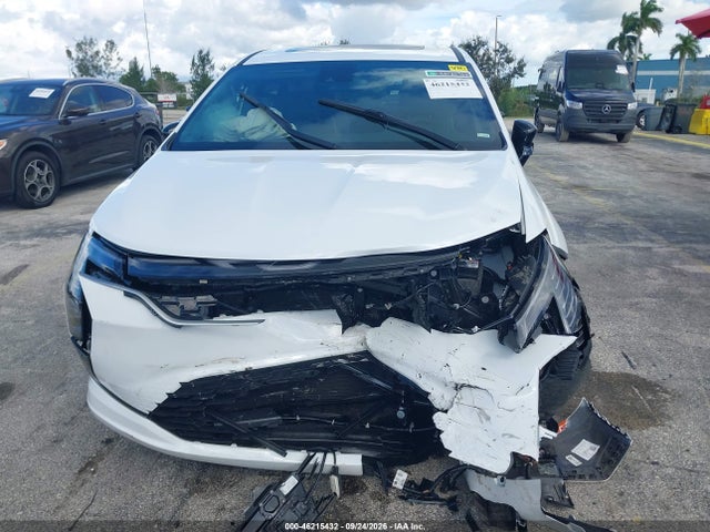 Aukcja sprzedaży 2027 Chrysler Pacifica, vin: 2C4RC1GG7VR574695, numer aukcji: 46215432