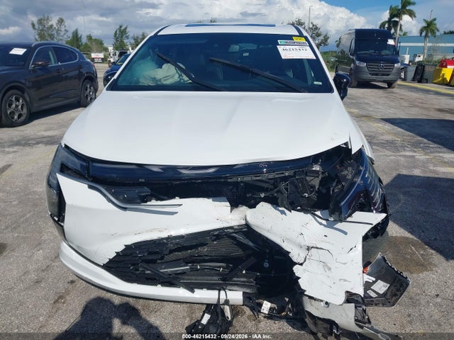 Aukcja sprzedaży 2027 Chrysler Pacifica, vin: 2C4RC1GG7VR574695, numer aukcji: 46215432