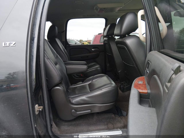 Aukcja sprzedaży 2011 Chevrolet Suburban 1500 Ltz, vin: 1GNSKKE34BR198623, numer aukcji: 46215437