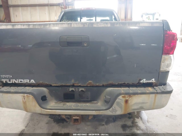 46215442 :رقم المزاد ، 5TFMY5F15AX117055 vin ، 2010 Toyota Tundra Grade 5.7l V8 مزاد بيع