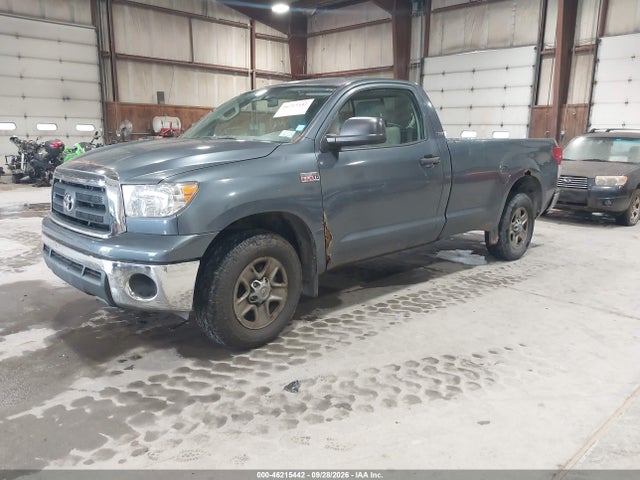 46215442 :رقم المزاد ، 5TFMY5F15AX117055 vin ، 2010 Toyota Tundra Grade 5.7l V8 مزاد بيع